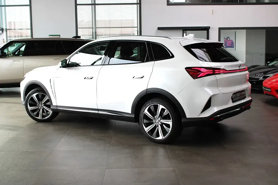 MG Marvel R Luxury - Thumbnail 5