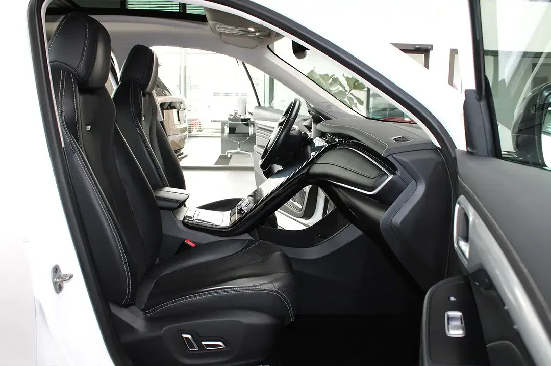 MG Marvel R Luxury - Thumbnail 8