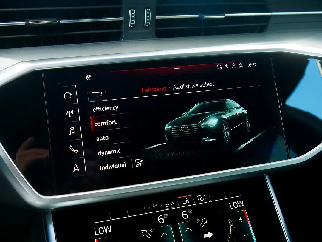 Audi A7 55 TFSI e PHEV quattro S line - Thumbnail 10