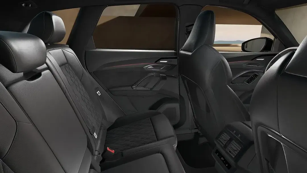 Audi SQ5 TFSI - foto 10