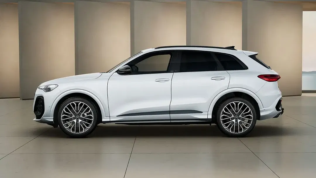 Audi SQ5 TFSI - foto 2