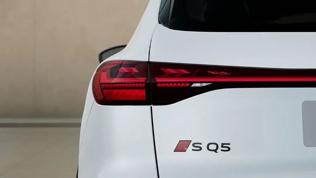 Audi SQ5 TFSI - Thumbnail 6