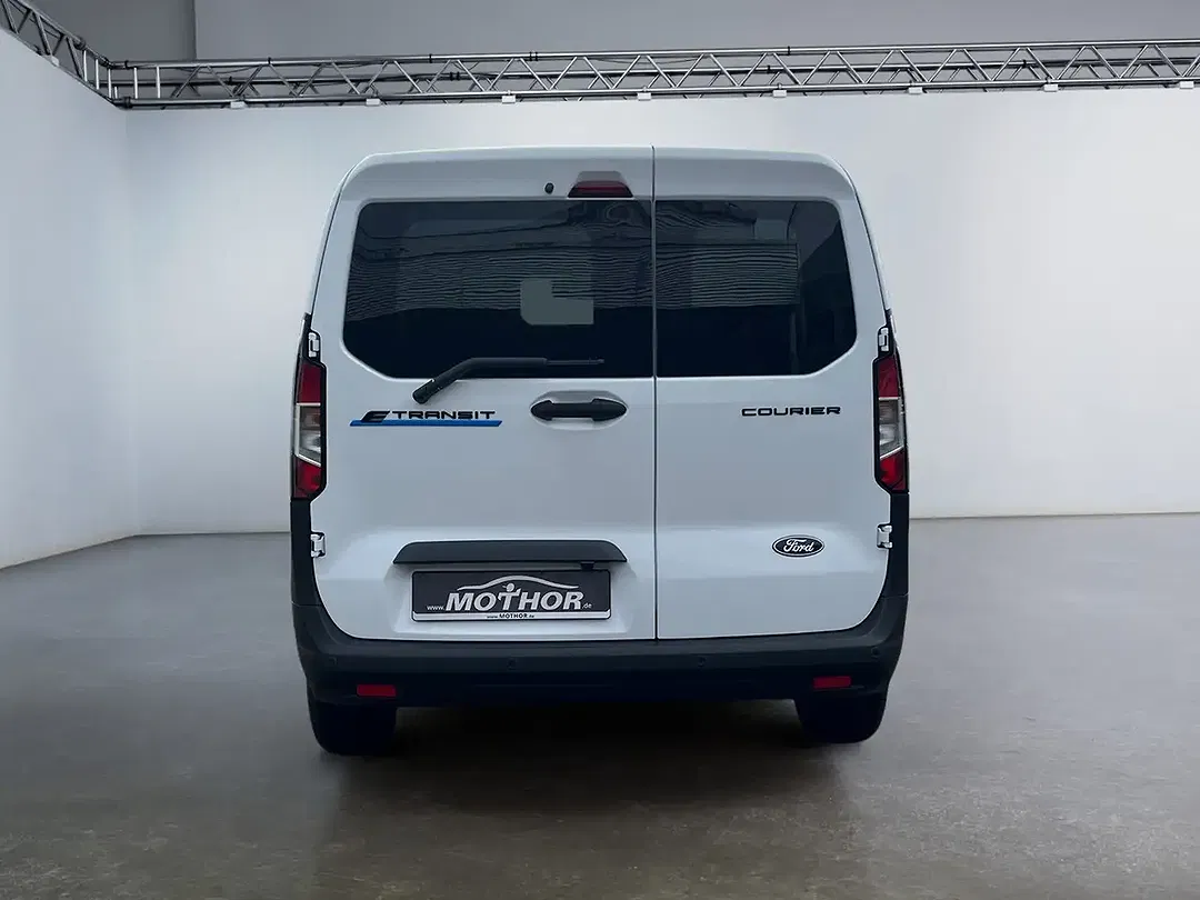 Ford Transit Courier Trend - Thumbnail 5
