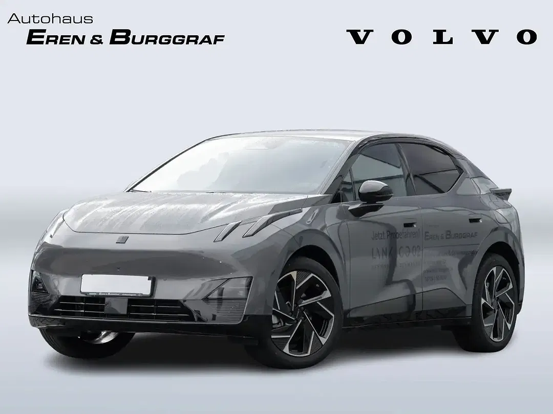 Lynk & Co 02 - foto 1