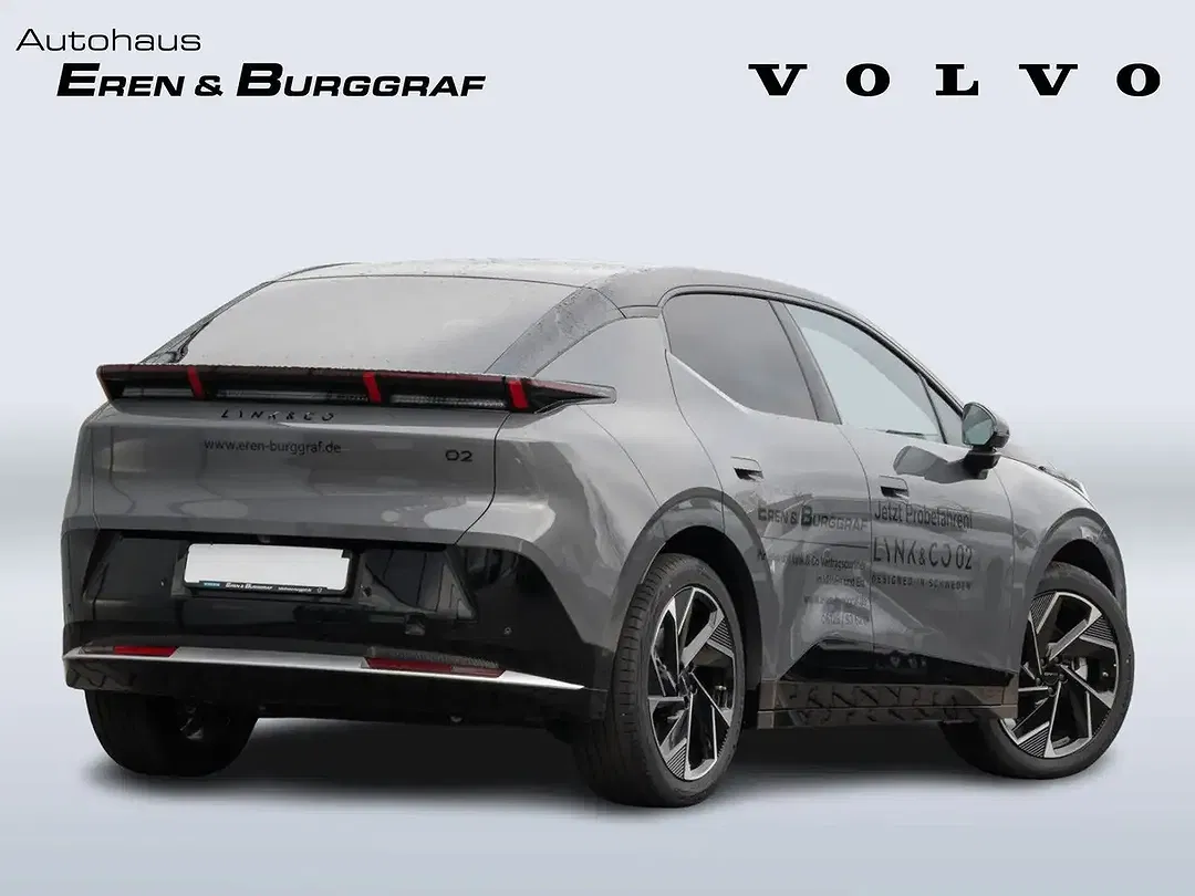 Lynk & Co 02 - foto 2