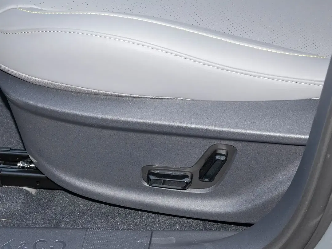 Lynk & Co 02 - Thumbnail 9