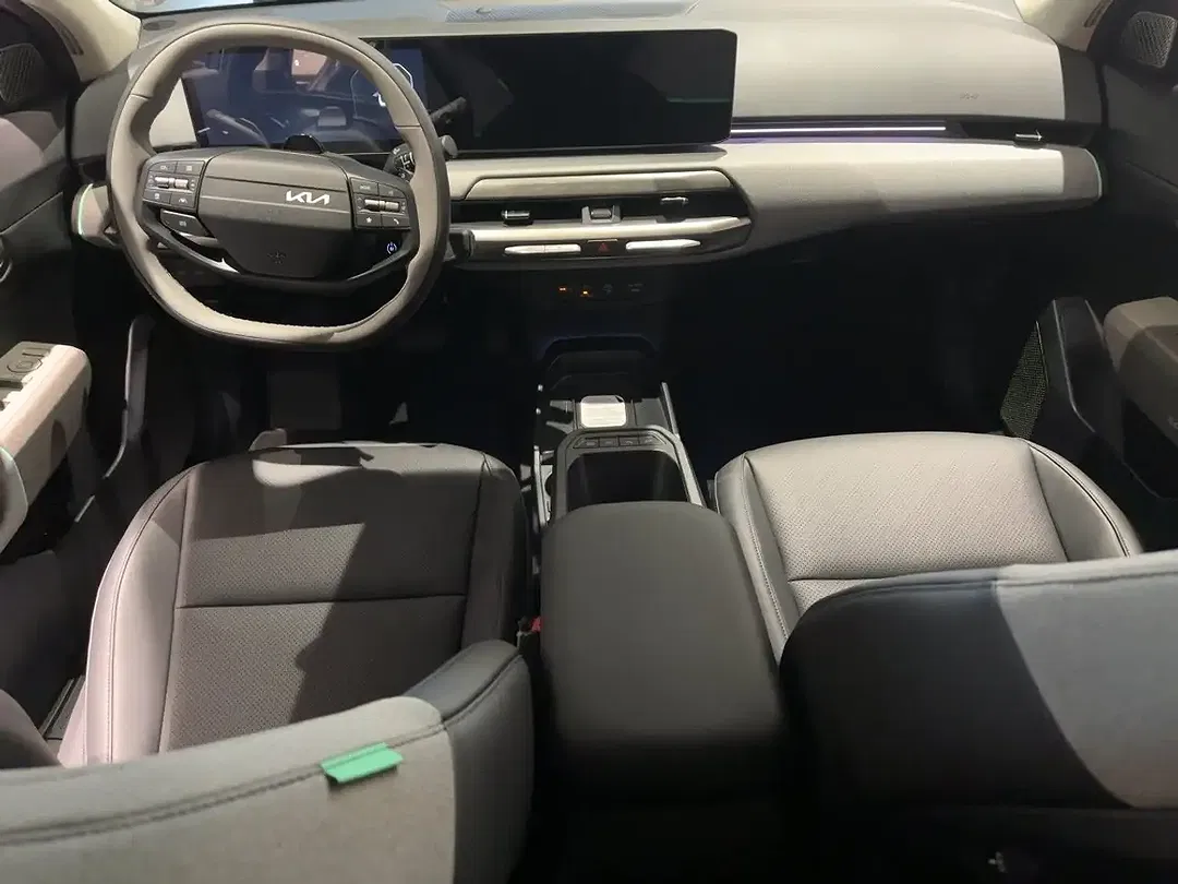 Kia EV4 81.4 kWh Earth - Thumbnail 11