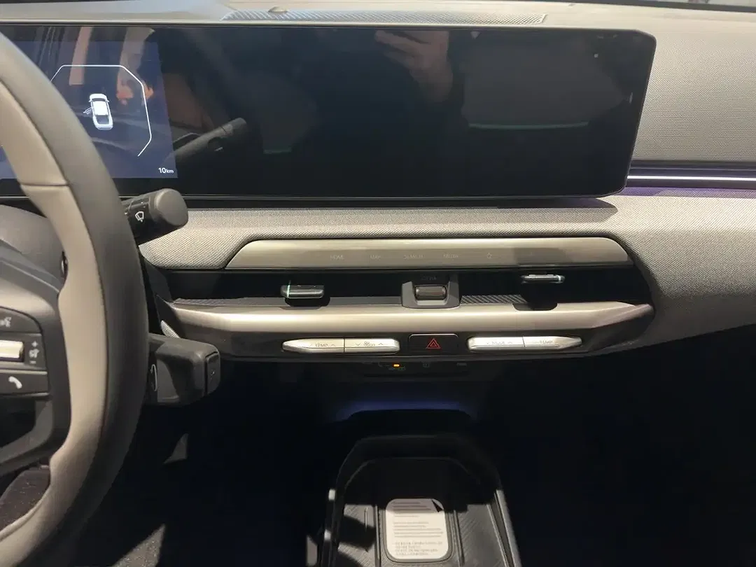 Kia EV4 81.4 kWh Earth - Thumbnail 13