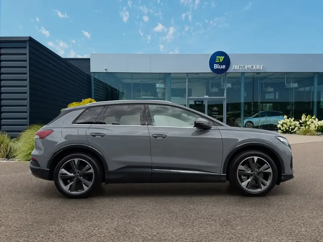 Audi Q4 e-tron 45 - Thumbnail 7