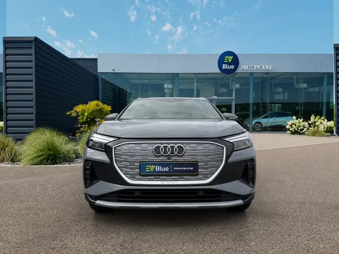 Audi Q4 e-tron 45 - Thumbnail 9
