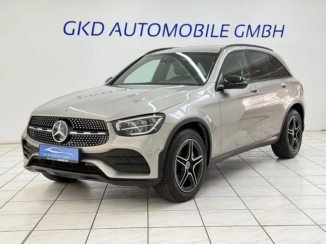 Mercedes-Benz GLC 220 4MATIC AMG Line Night - Afbeelding 1