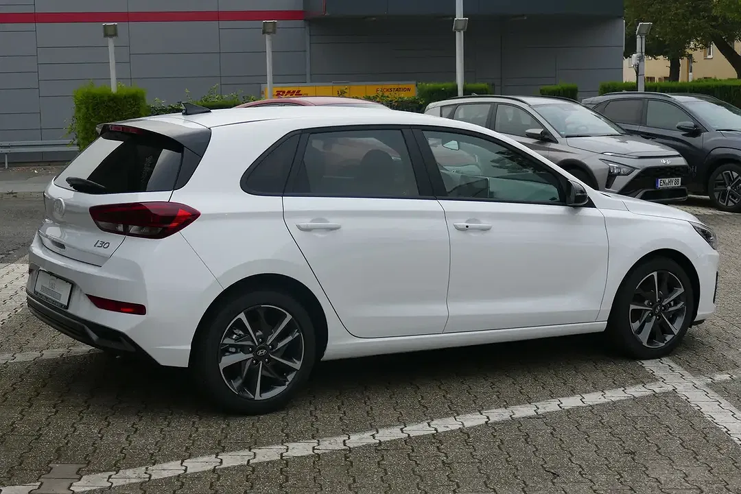 Hyundai i30 1.0 T-GDI DCT Advantage - Thumbnail 6