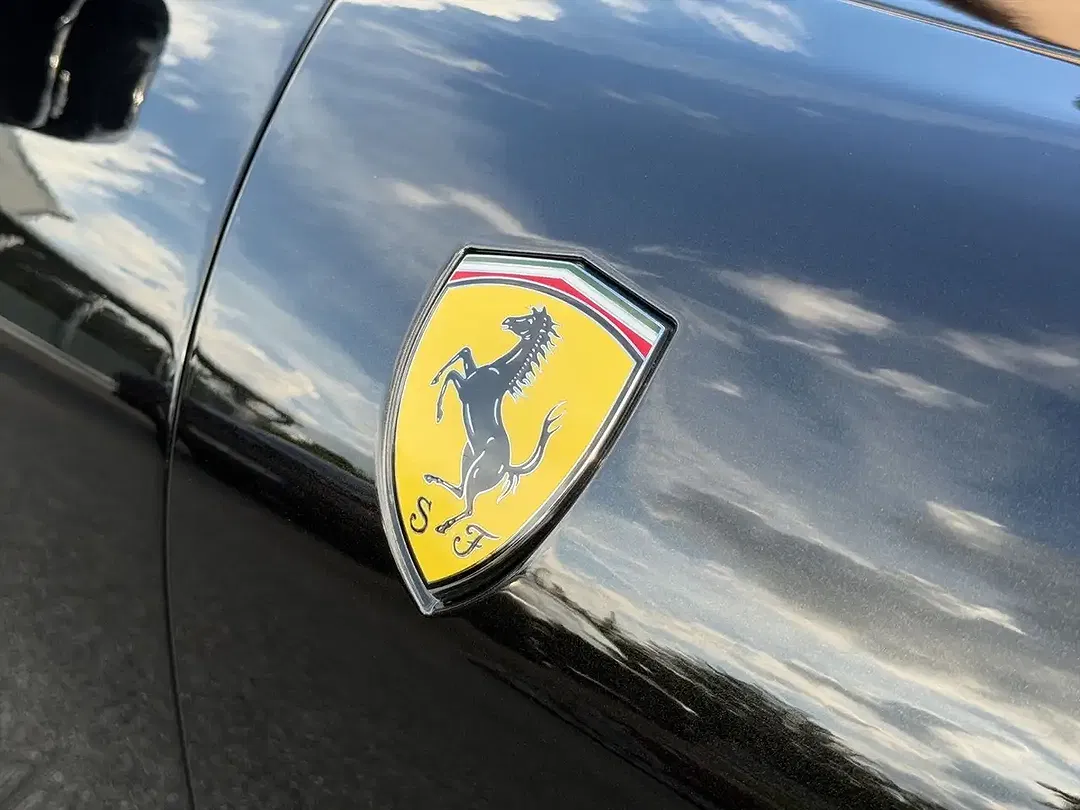 Ferrari Roma Spider - Thumbnail 11
