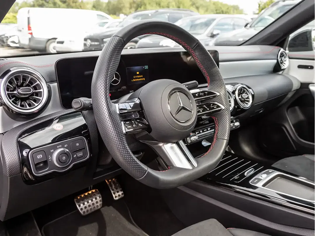 Mercedes-Benz CLA 250 Night - Thumbnail 13