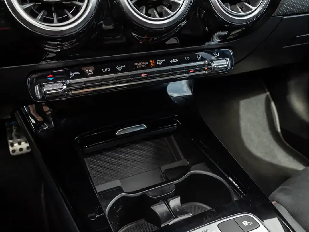 Mercedes-Benz CLA 250 Night - Thumbnail 17
