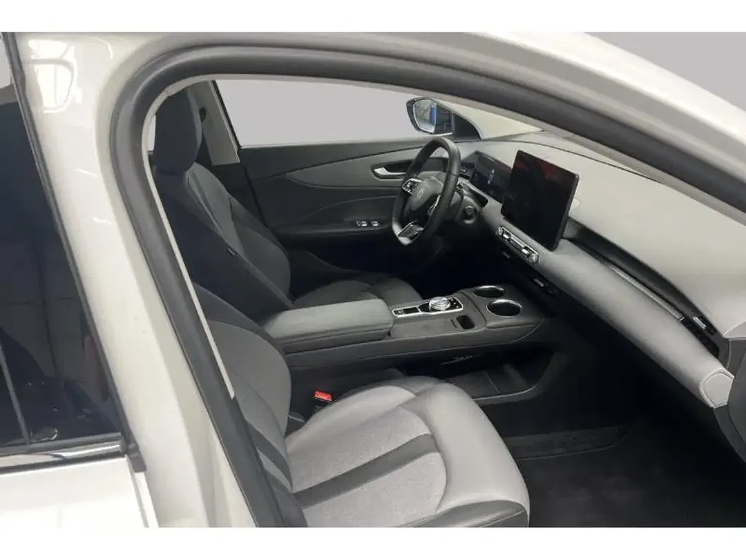 MG MGS5 EV Luxury Long Range - Thumbnail 8