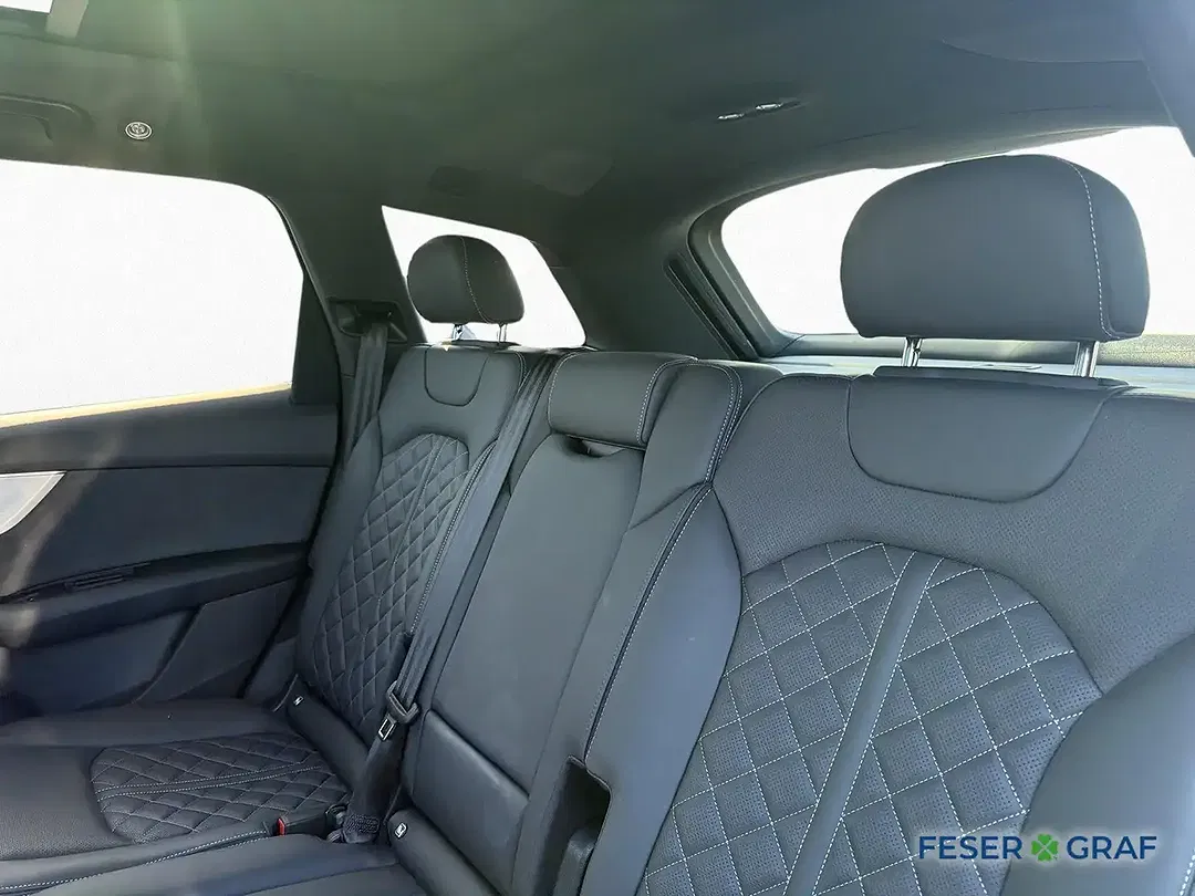 Audi Q7 TFSI e S line - Thumbnail 10