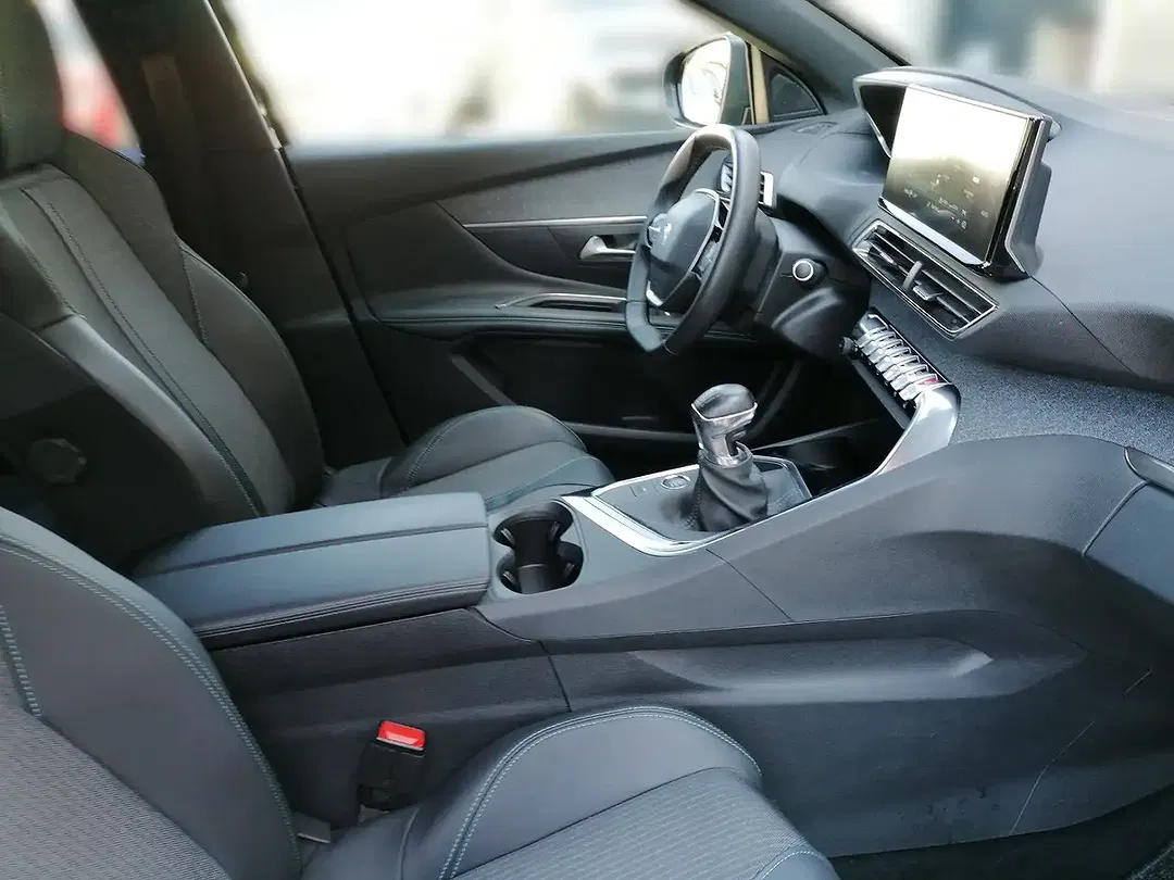 Peugeot 3008 130 PureTech Allure Pack - Thumbnail 15
