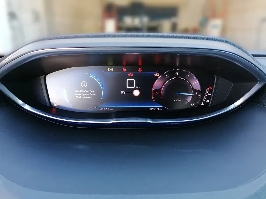 Peugeot 3008 130 PureTech Allure Pack - Thumbnail 6