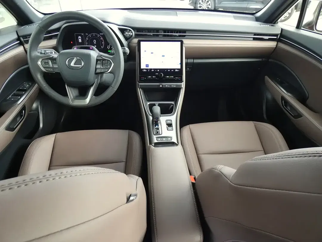 Lexus LBX Hybrid Elegant - Thumbnail 6