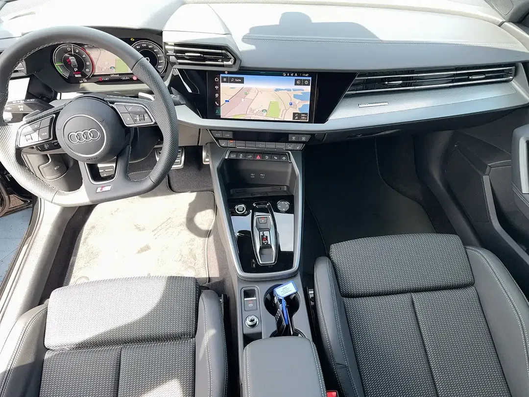 Audi A3 TFSI e Sportback S line - Thumbnail 11