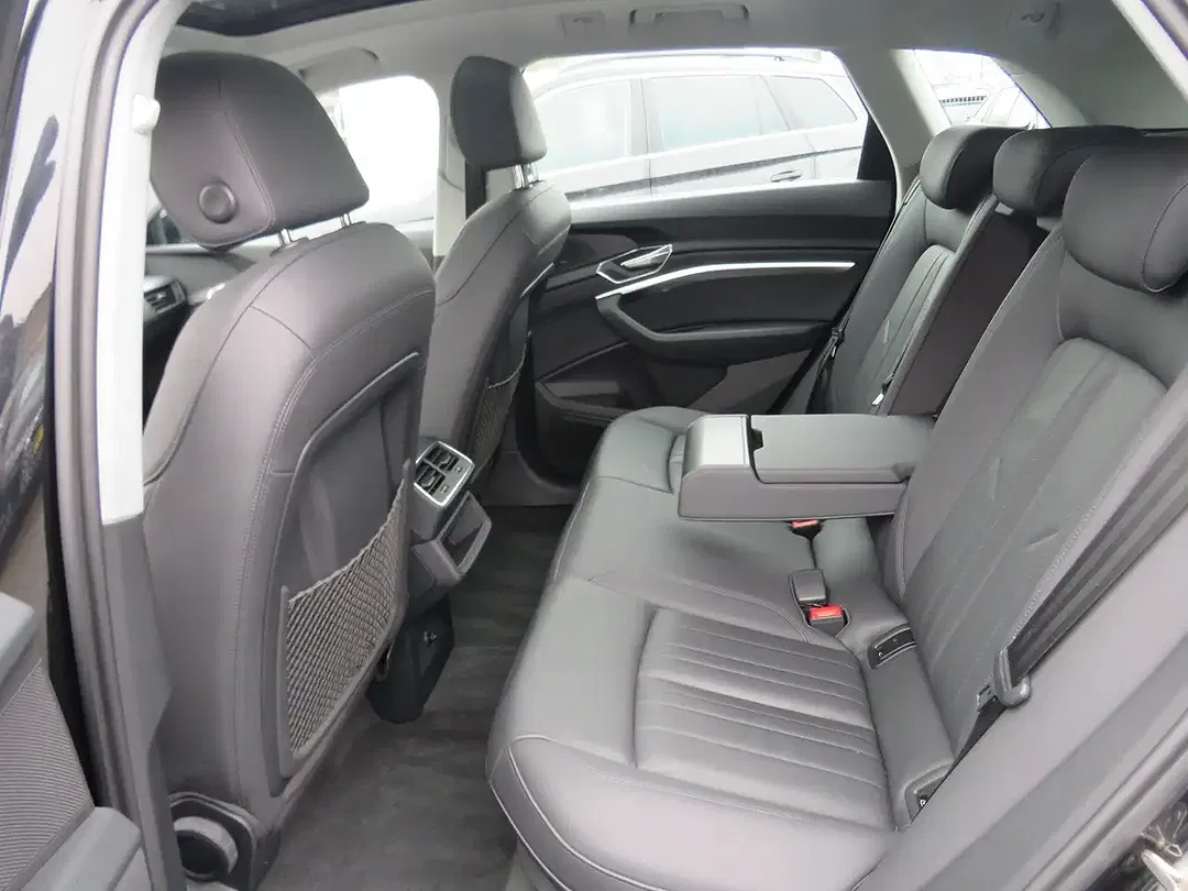 Audi e-tron 55 quattro advanced - Thumbnail 11