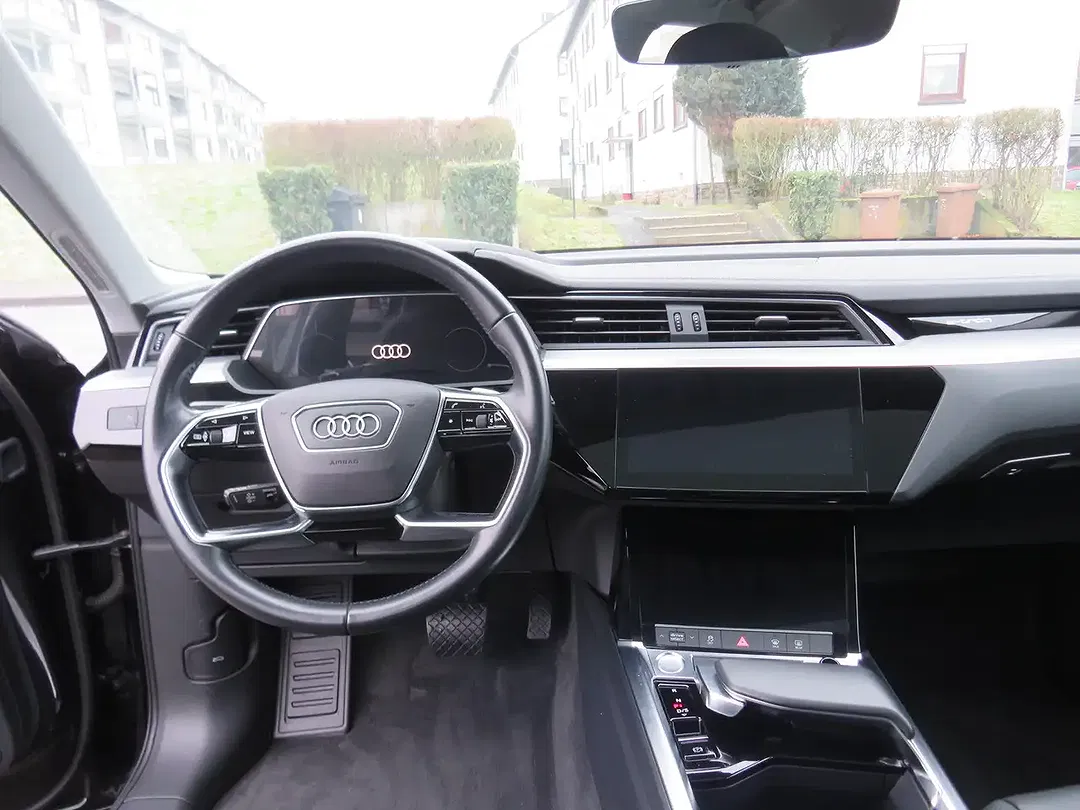 Audi e-tron 55 quattro advanced - Thumbnail 13