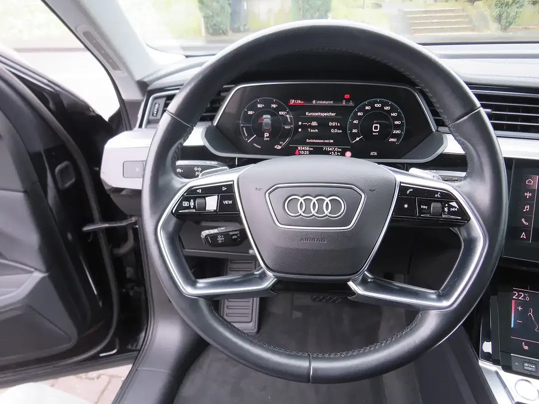 Audi e-tron 55 quattro advanced - Thumbnail 14