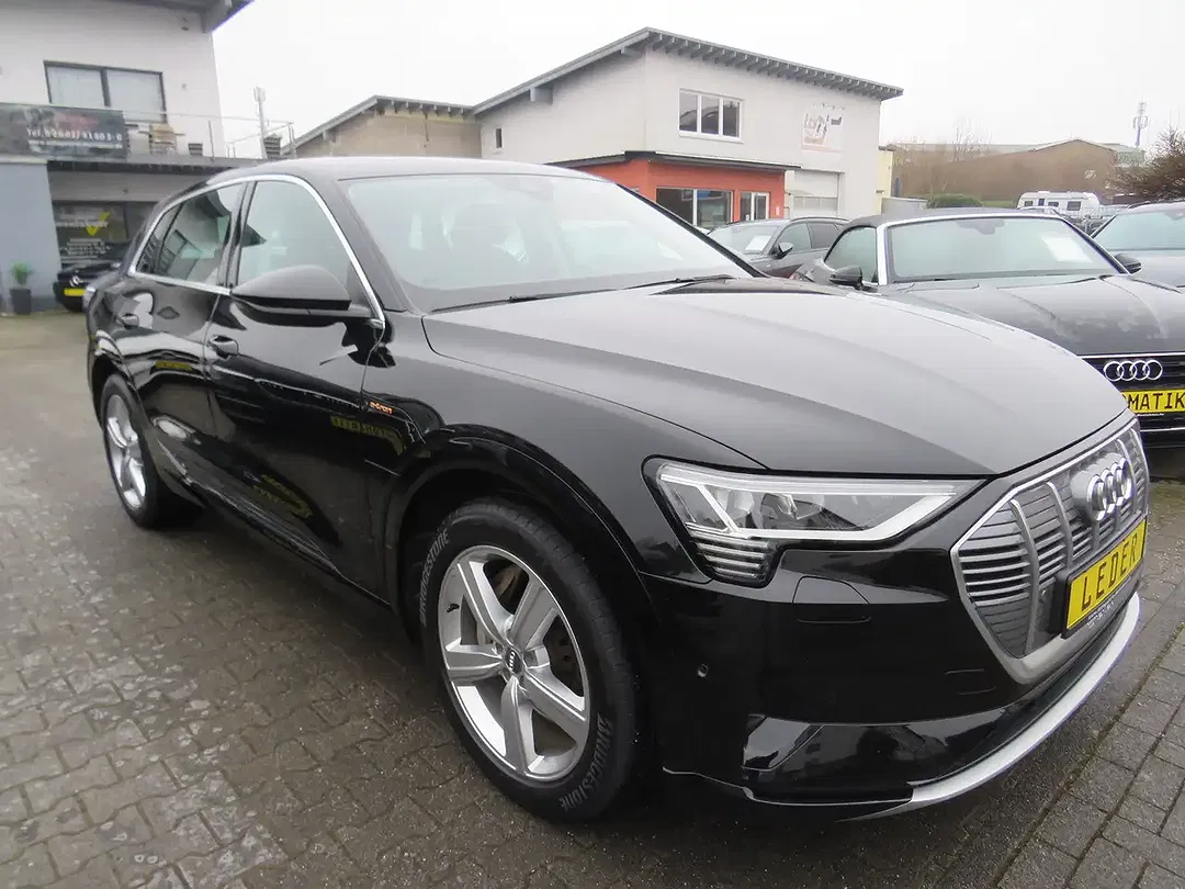 Audi e-tron 55 quattro advanced - Thumbnail 3