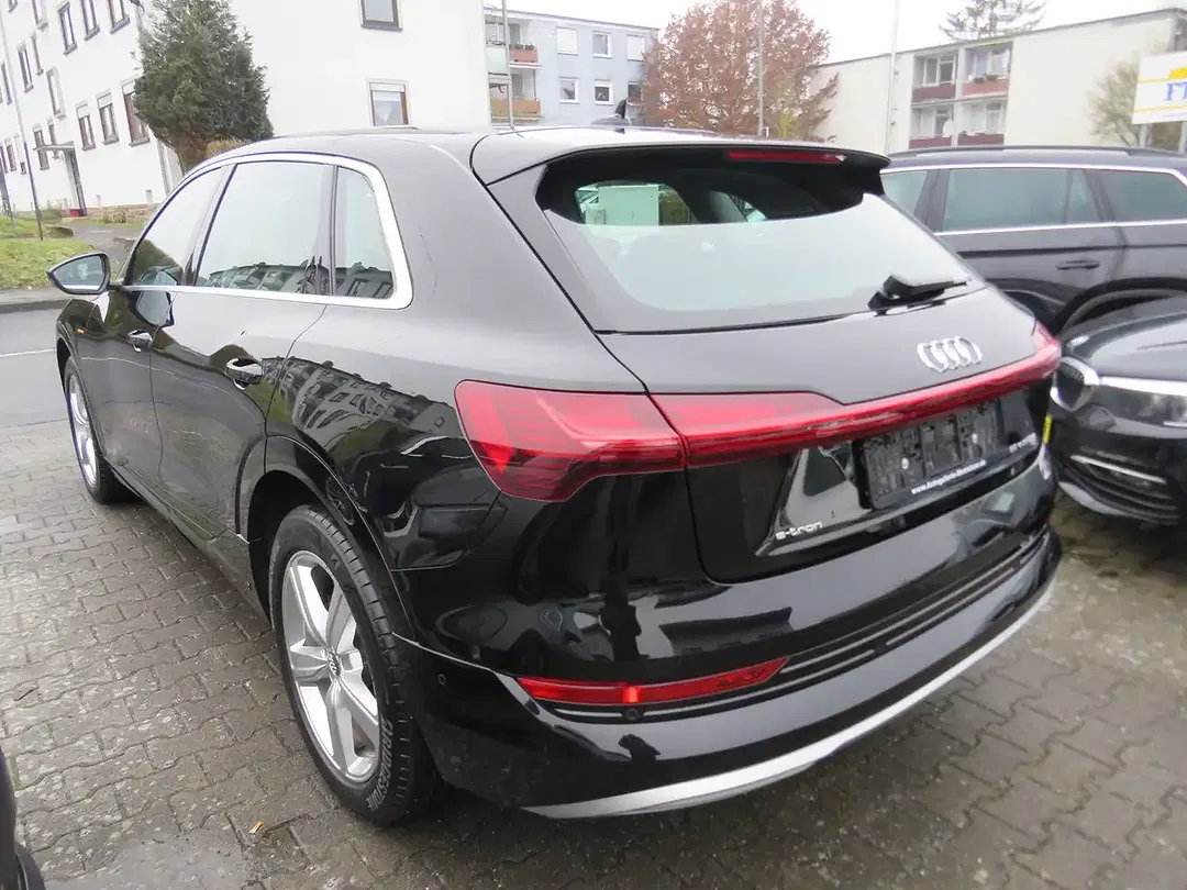 Audi e-tron 55 quattro advanced - Thumbnail 4