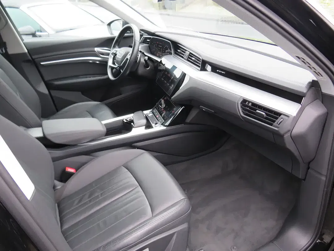 Audi e-tron 55 quattro advanced - Thumbnail 9