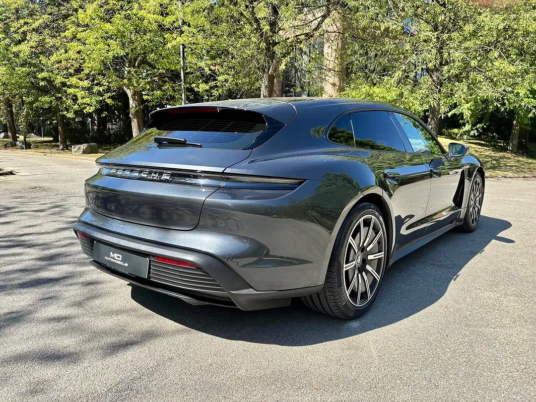 Porsche Taycan 4 Sport Chrono Sport Turismo - Thumbnail 9