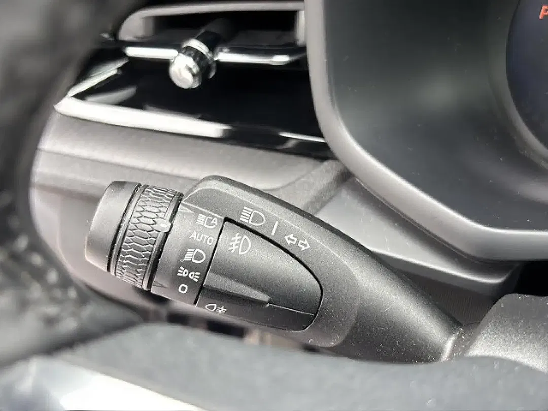 Polestar 2 Long Range - Thumbnail 5
