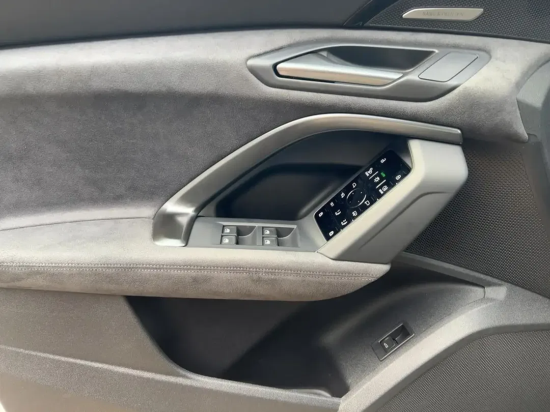 Audi SQ5 TFSI S tronic quattro - Thumbnail 13