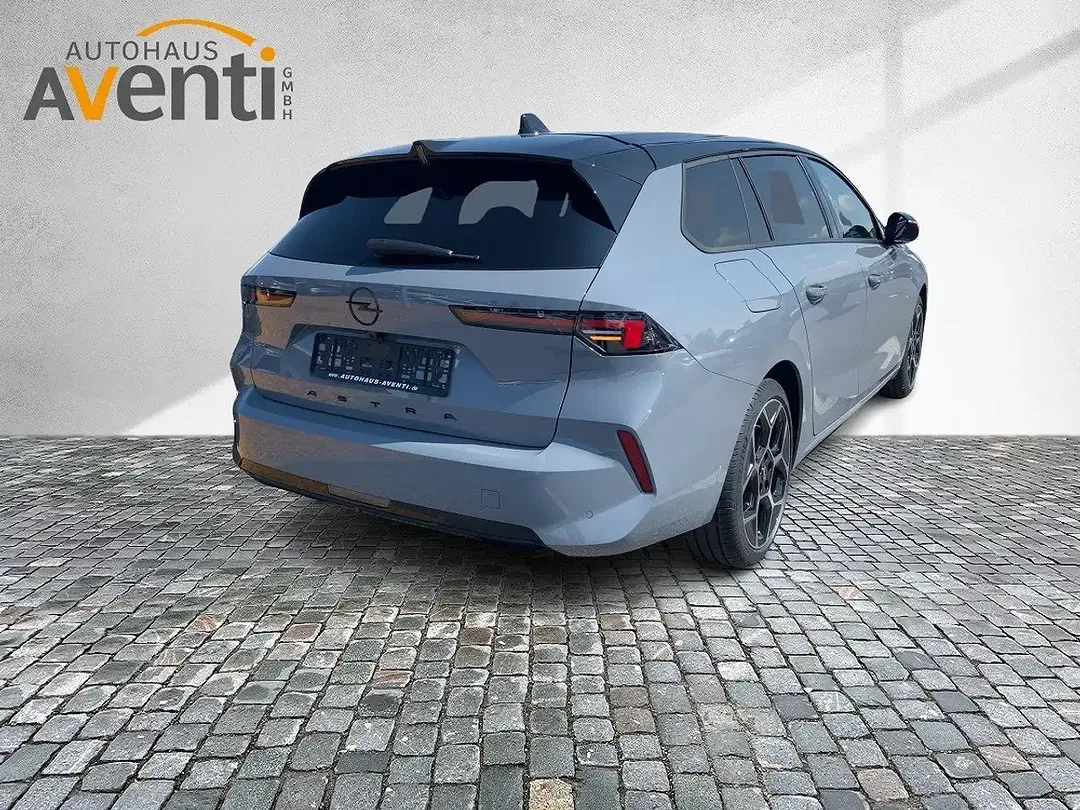 Opel Astra GS - Thumbnail 2