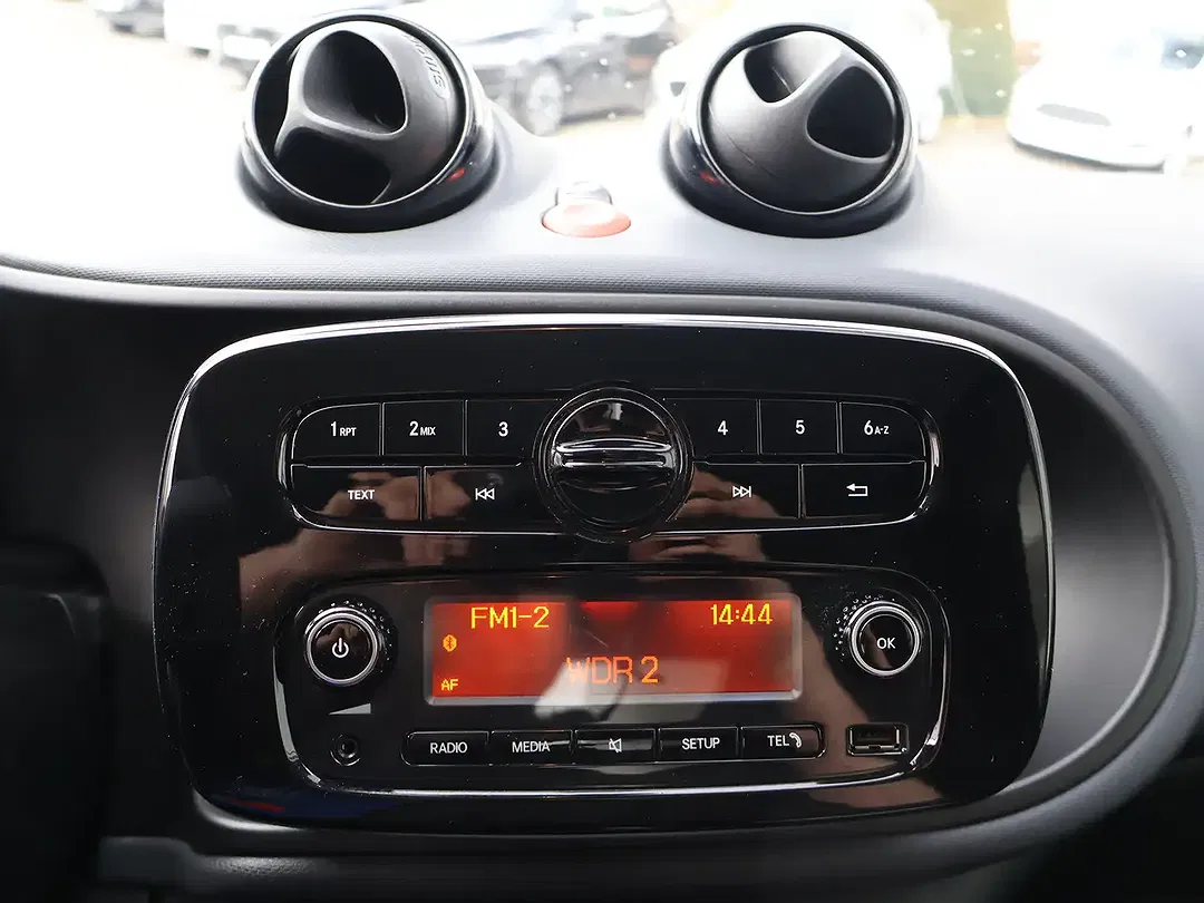 smart forTwo - Thumbnail 11