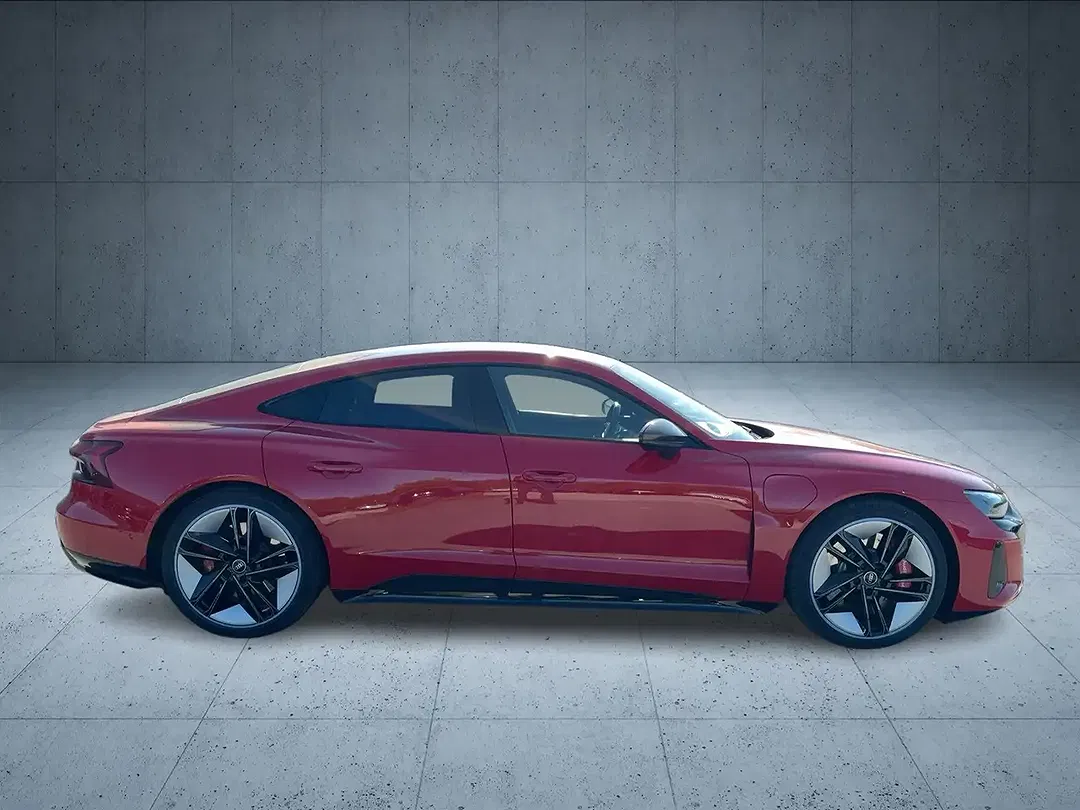 Audi RS e-tron GT - Thumbnail 6