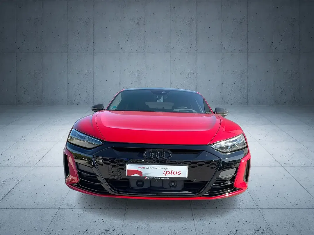Audi RS e-tron GT - Thumbnail 8