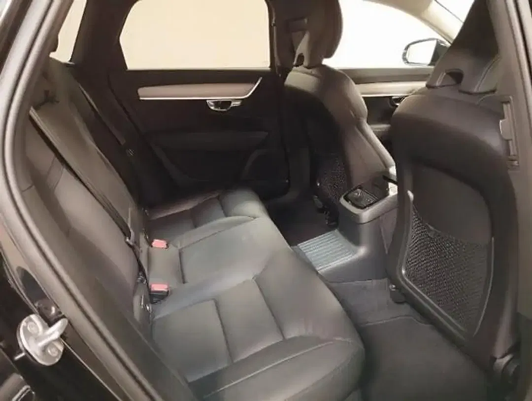 Volvo V90 T6 PHEV Hybrid AWD Recharge Core - Thumbnail 9