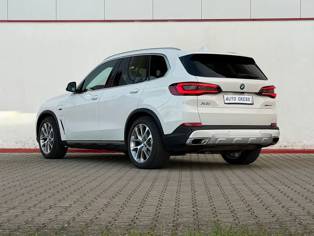BMW X5 xDrive xLine - Thumbnail 3
