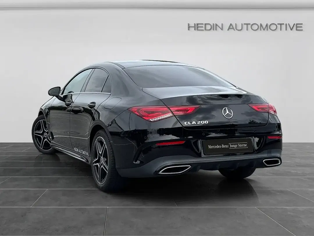 Mercedes-Benz CLA 200 - Thumbnail 3