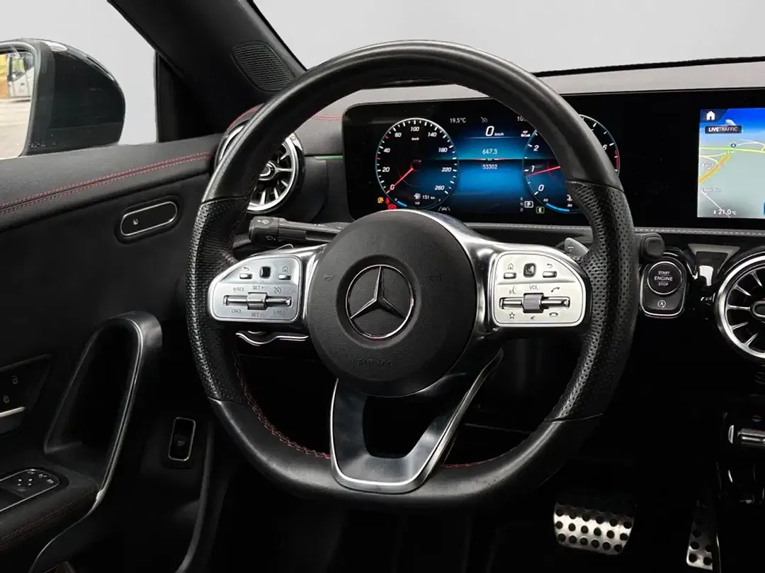 Mercedes-Benz CLA 200 - Thumbnail 8