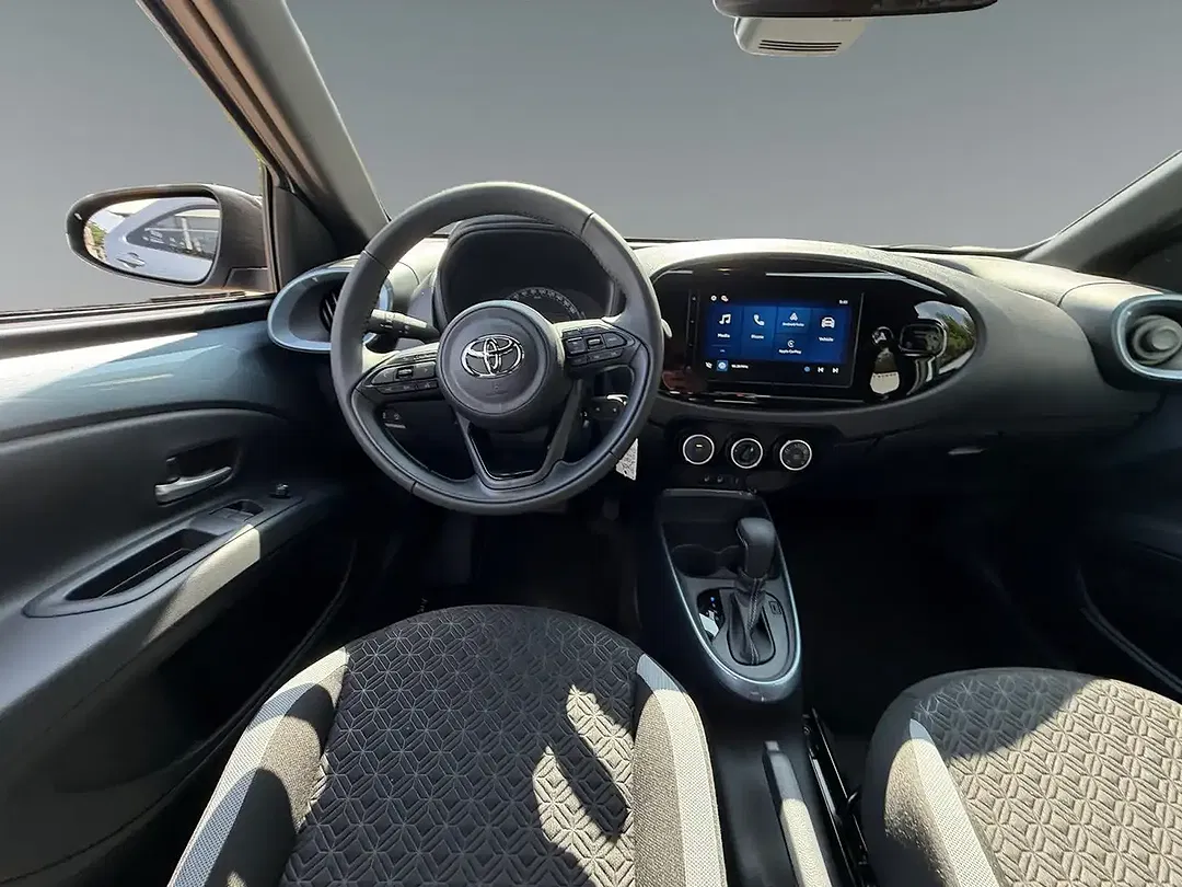 Toyota Aygo X Teamplayer - Thumbnail 10