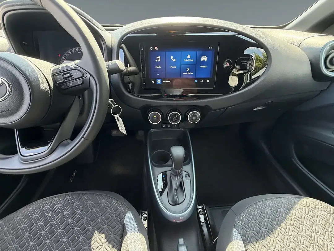 Toyota Aygo X Teamplayer - Thumbnail 11