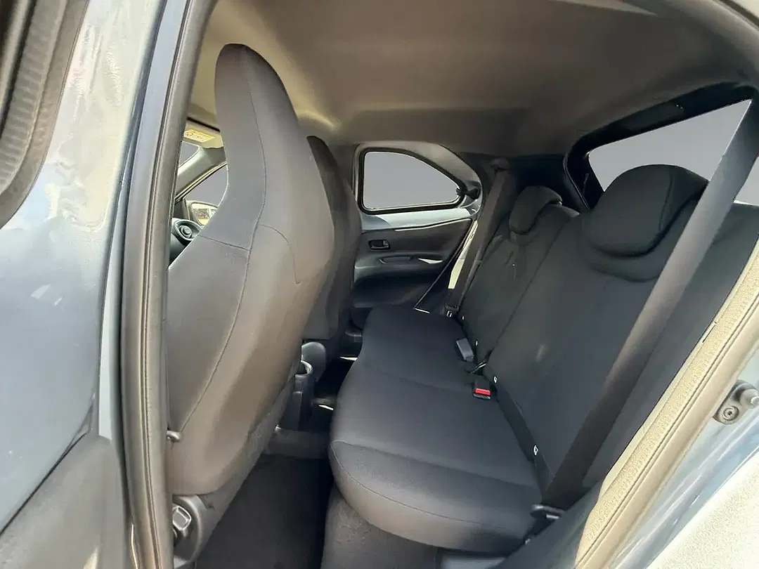Toyota Aygo X Teamplayer - Thumbnail 13