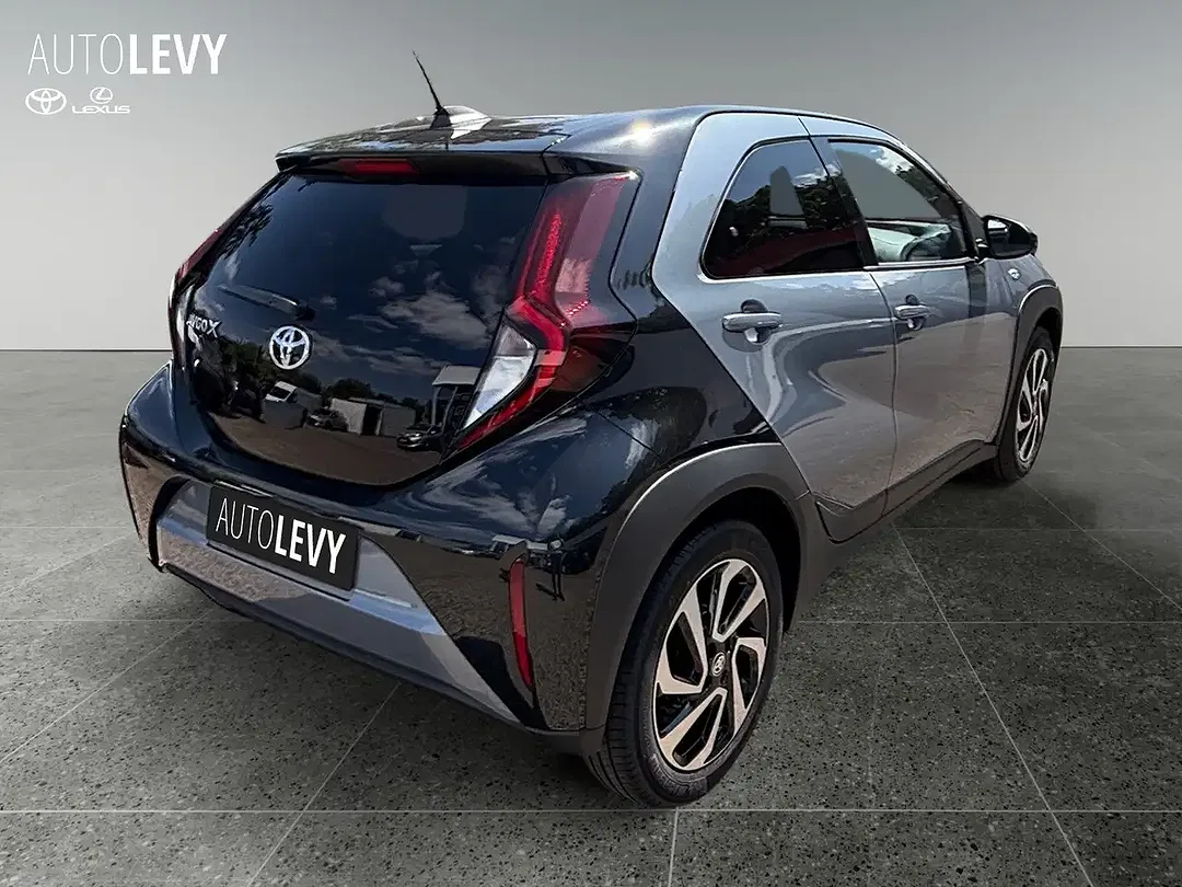 Toyota Aygo X Teamplayer - Thumbnail 5