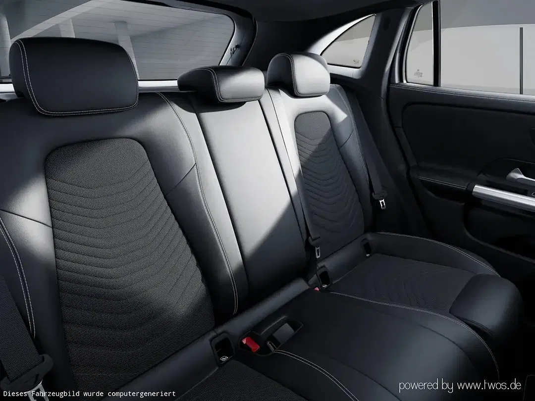 Mercedes-Benz GLA 200 - Thumbnail 7