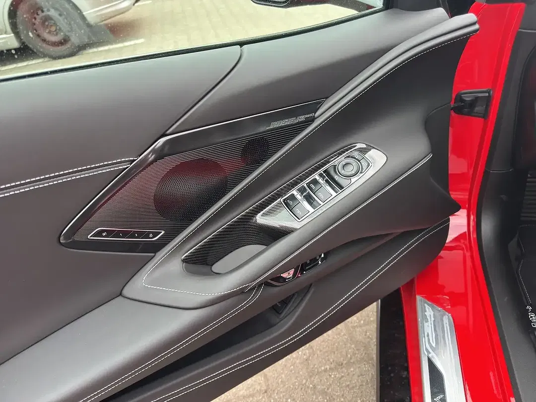 Corvette C8 Convertible 3LT - Thumbnail 7