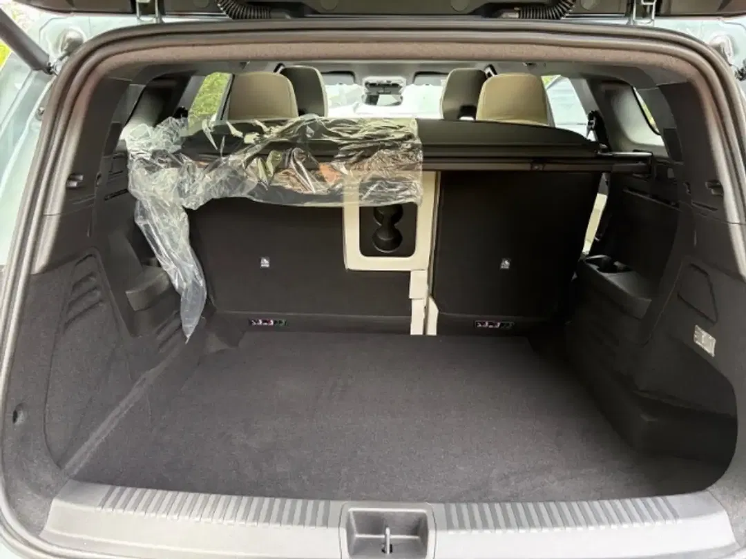 Renault Espace E-Tech Hybrid Iconic - Thumbnail 11