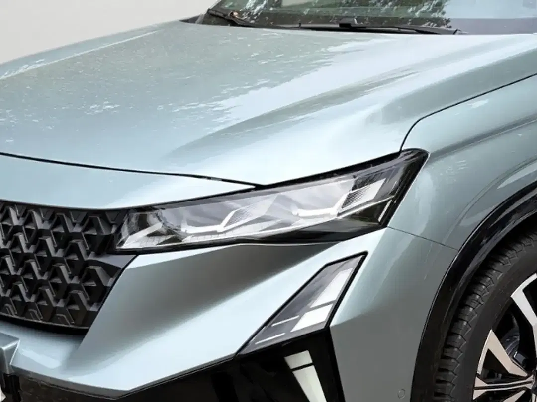 Renault Espace E-Tech Hybrid Iconic - Thumbnail 4